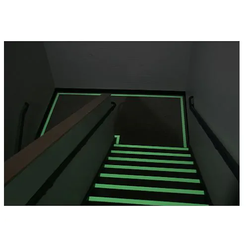 fluorescerende-belijning-trap, vluchtweg-markering, markering-trap,markering-vluchtweg