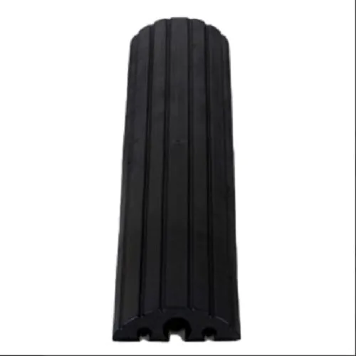 kabelbrug, kabelbruggen, kabels-beschermen-vrachtwagen, over-kabels-rijden, M-Rack-Magazijnoplossingen, slangenbrug, leiding-beschermen