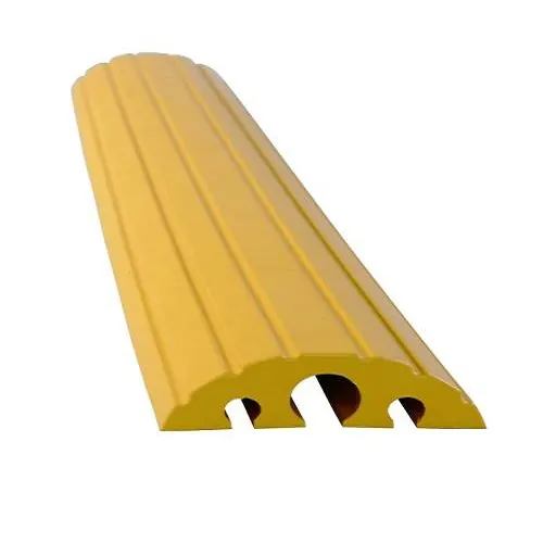 kabelbrug, kabels-beschermen-vrachtwagen, over kabels-rijden,M-Rack-Magazijnoplossingen